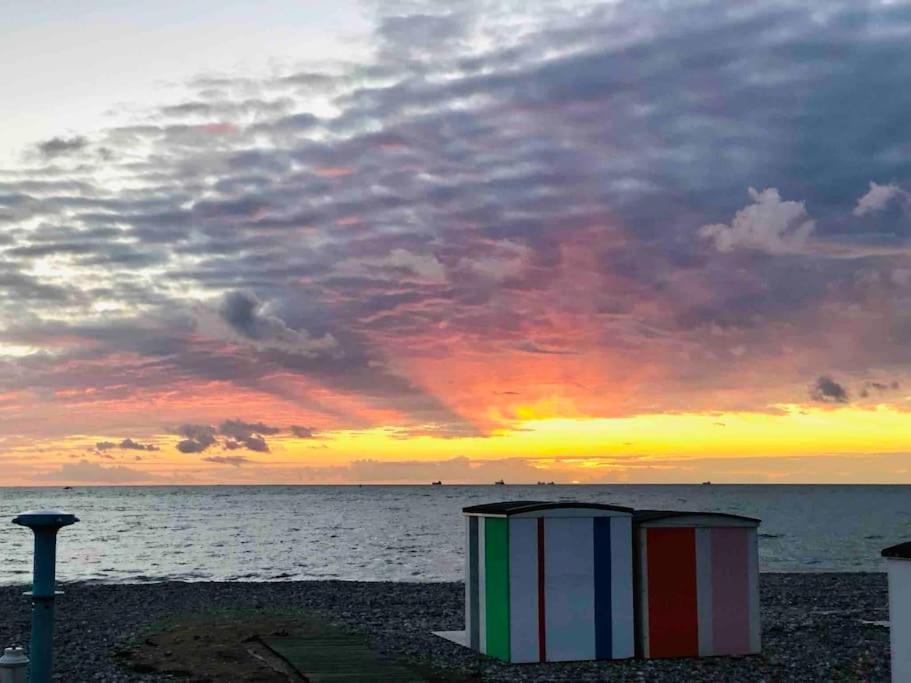 L'Appar-T, Esprit Industriel A 2 Pas De L'Eau ! Apartment Le Havre Bagian luar foto